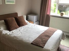 Cherry Trees, holiday rental in Muxton