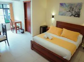 Hostal CañaLimeña