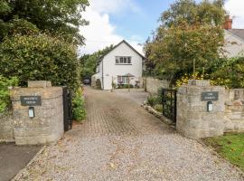 The Stables, cottage in Flemingston