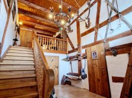 Wood & Stone Lodge 3，多瑙艾辛根的山林小屋