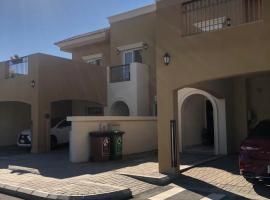Alwaha luxury Villa 5 Bedrooms فيلا الواحه، كوخ في King Abdullah Economic City