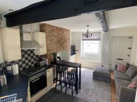 2 Bed House in Knaresborough, hotel in Knaresborough