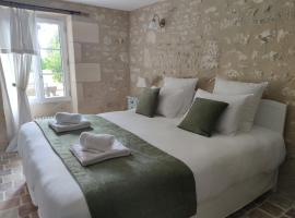 Les Chambres de Moulière, hotel económico en Liniers