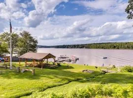 Coventry Lake Getaway with Yard Near UConn!