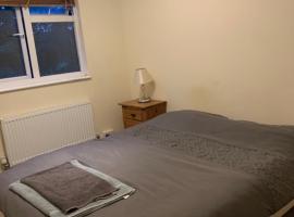 Single room Eastbourne free WiFi, hotel with parking in Polegate