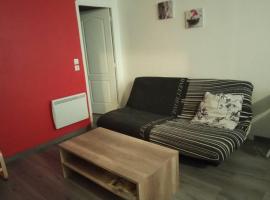 appartement Netflix parking gratuit climatisation, ξενοδοχείο σε Saint-Ambroix