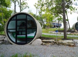 Tube - 05 Lockridge Park, luxury tent in Danville
