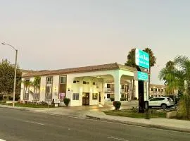 Casa Blanca Express & Suites - Cypress, Buena Park