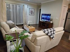 Tranquil home in Point Cook., hotel with parking in Point Cook