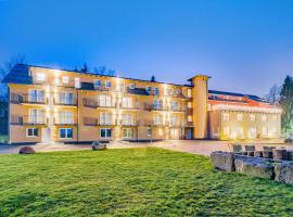 Hotel & Pension Traumblick, hotel di Oberhof