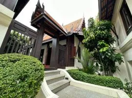Bangkok City Centre Luxurious Villa