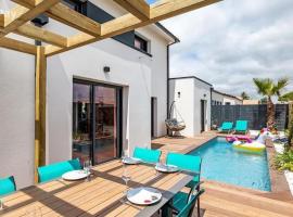 Villa avec piscine proche plages, hotell i Vaux-sur-Mer