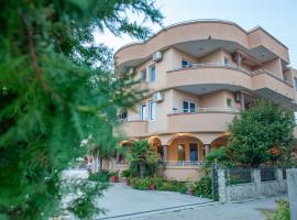 Apartments and bungalow Casa Palma, μπανγκαλόου σε Ulcinj
