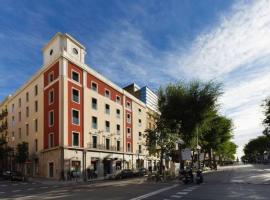 Stunning & Modern Penthouse - Rambla - City centre, feriebolig i Tarragona