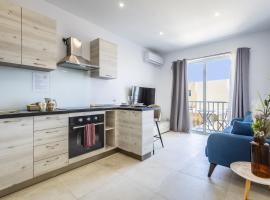 Comfortable Modern Apartment 5 by Solea, cheap hotel in San Ġwann