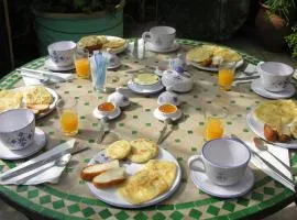 Appartement agréable avec 2 très belles terrasses au coeur de Rabat