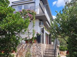 Apartman dida Jakov, hotel v Primoštenu