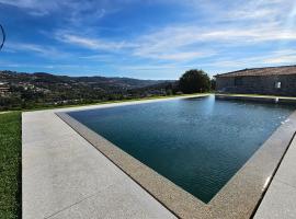 Quinta de Casal do Bairro Casa Grande, holiday home in Guimarães