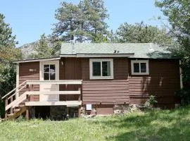 Triple R Cottages- 5 cabin