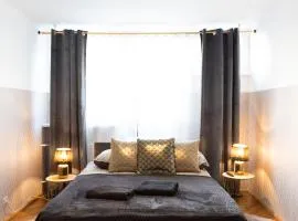 ClickTheFlat Pereca City Centre Apart Rooms