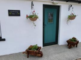 Granny Dens, hotel near The Ardara Fort, Donegal