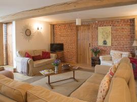 Old Corn Mill - Ukc3170, holiday home in Walpole