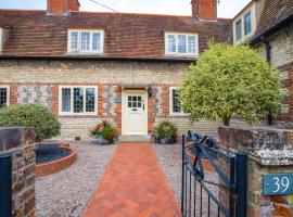 Dulcie Cottage, feriebolig i Benson