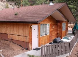 Timber Creek Chalets- 11 chalet, hotel u gradu Estes Park