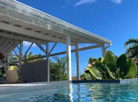 Le Deck, cabaña o casa de campo en Capesterre-de-Marie-Galante