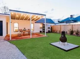 'The Fleetwood' Best Local Experience for Couples