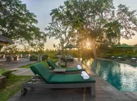 The Hidden Paradise Ubud - CHSE Certified、ウブドのホテル