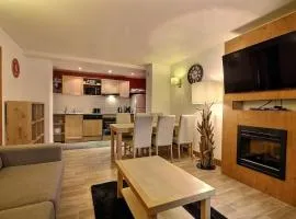 Bel appart PMR avec piscine et spa, 6 pers, au pied des pistes - FR-1-455-234