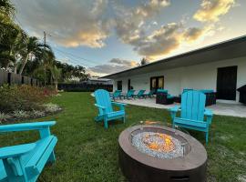 The Sun House - 3 Bed, 2 Bath, Private Pool, Fire Pit, Huge Backyard, hotell i Fort Lauderdale
