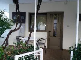 Apartman Sutomore