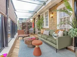Luxury flats near Big Ben and London Eye