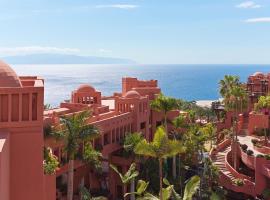 The Ritz-Carlton Tenerife, Abama, отель в городе Гия-де-Исора, рядом находится Гольф-клуб «Абама»