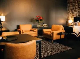 Rooms of Renown - The Panaretto Parlour