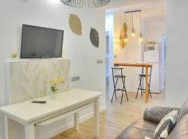 Family Apartment in Triana