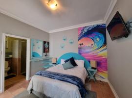 7 on Cecilia - Private Studio Apartment with Solar Power, privat indkvarteringssted i Ballito