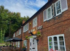 The King's Lodge Hotel, family hotel in Kings Langley