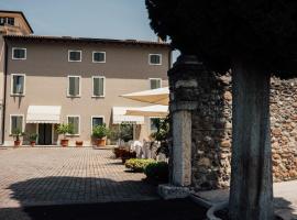 Albergo La Meridiana, cheap hotel in Castelnuovo del Garda