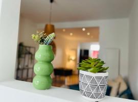 Downtown Quiet and Peacefull Apartment, hotel v Bruselu