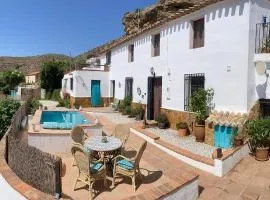 A tranquil mountain escape, casa particular, exclusive accommodation, private pool and terraces