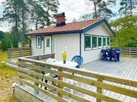 6 person holiday home in Mönsterås-By Traum
