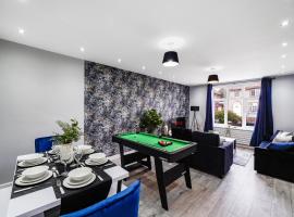 Boutique 4 Bedroom House in London - Parking, hotel en Dagenham