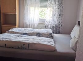 Maison Room, hotel with parking in Karlsruhe