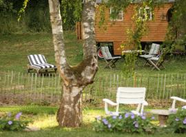 Ferienwohnungen und Gästezimmer Friedrichs, hotel en Blankenheim