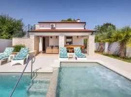Villa Pomer