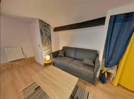 Appartement cosy et moderne Rodilhan, hotel que accepta animals a Rodilhan