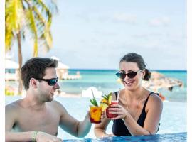 Private Rentals To Your Comfort, hotel v destinaci Gun Bay